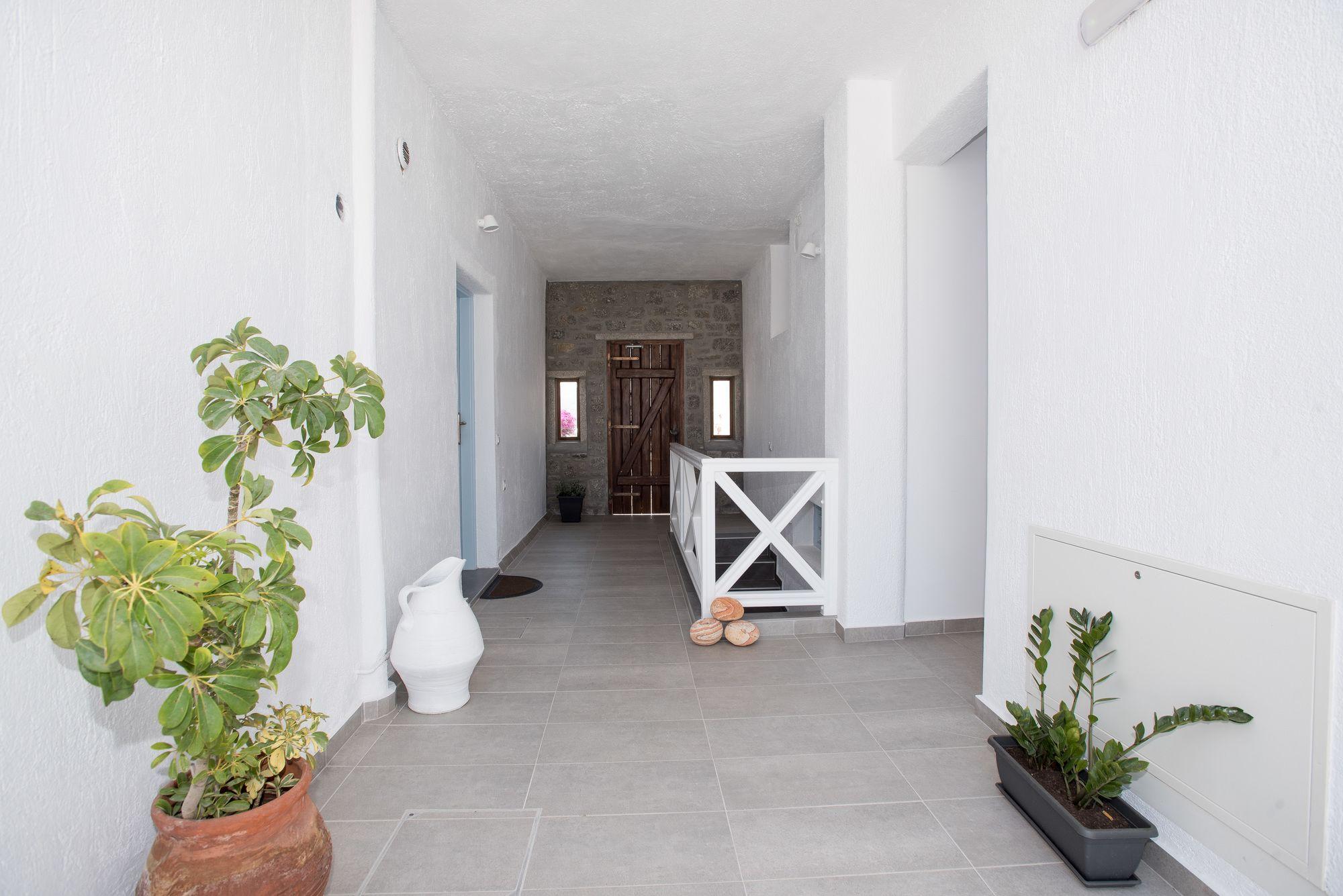 Mina Studios Platys Gialos  Exterior photo